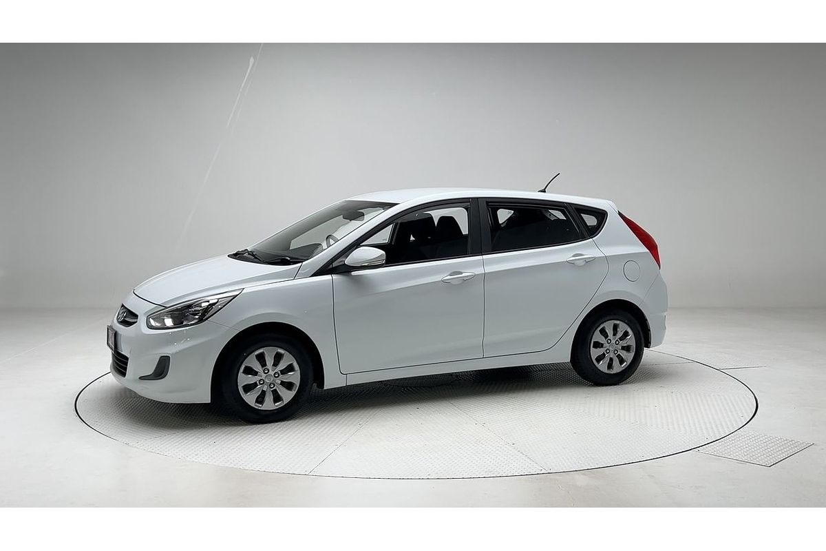 2016 Hyundai Accent Active RB4