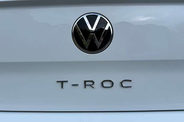 2025 Volkswagen T-Roc 110TSI Style D11