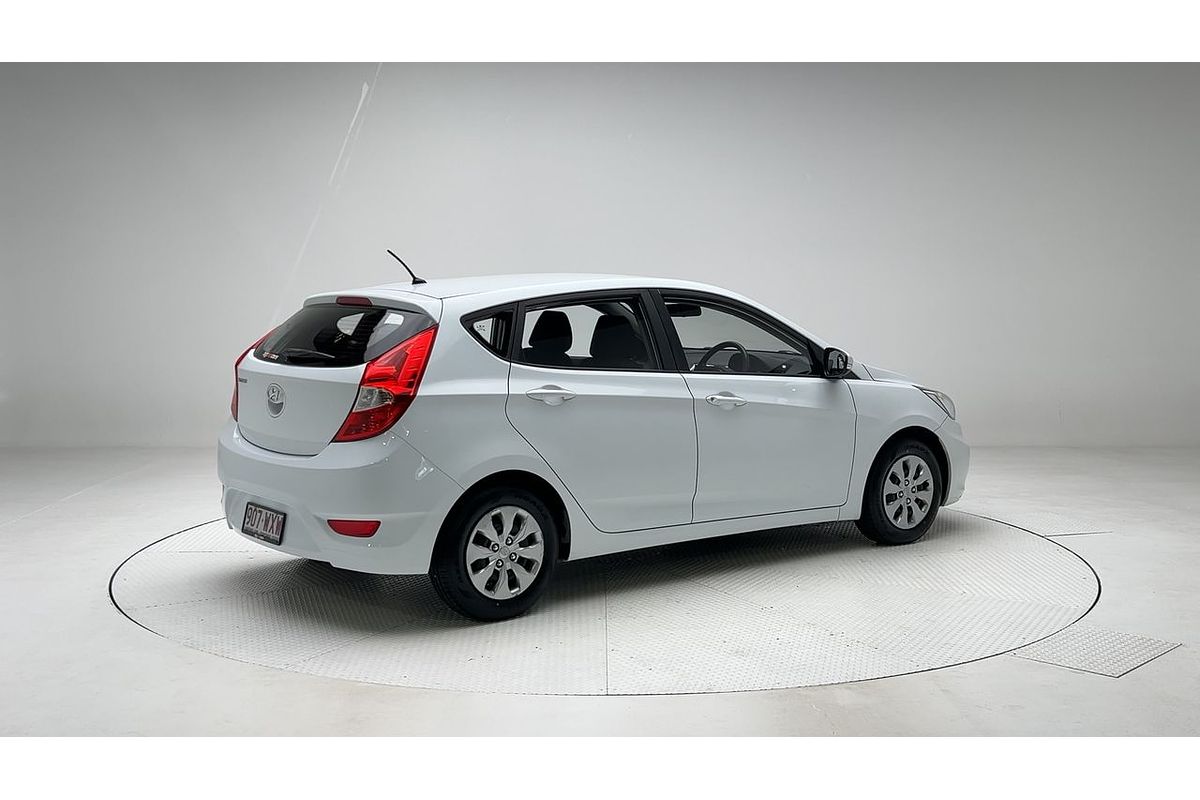 2016 Hyundai Accent Active RB4
