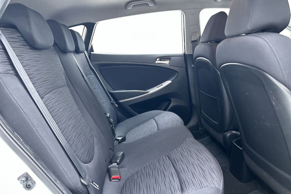 2016 Hyundai Accent Active RB4