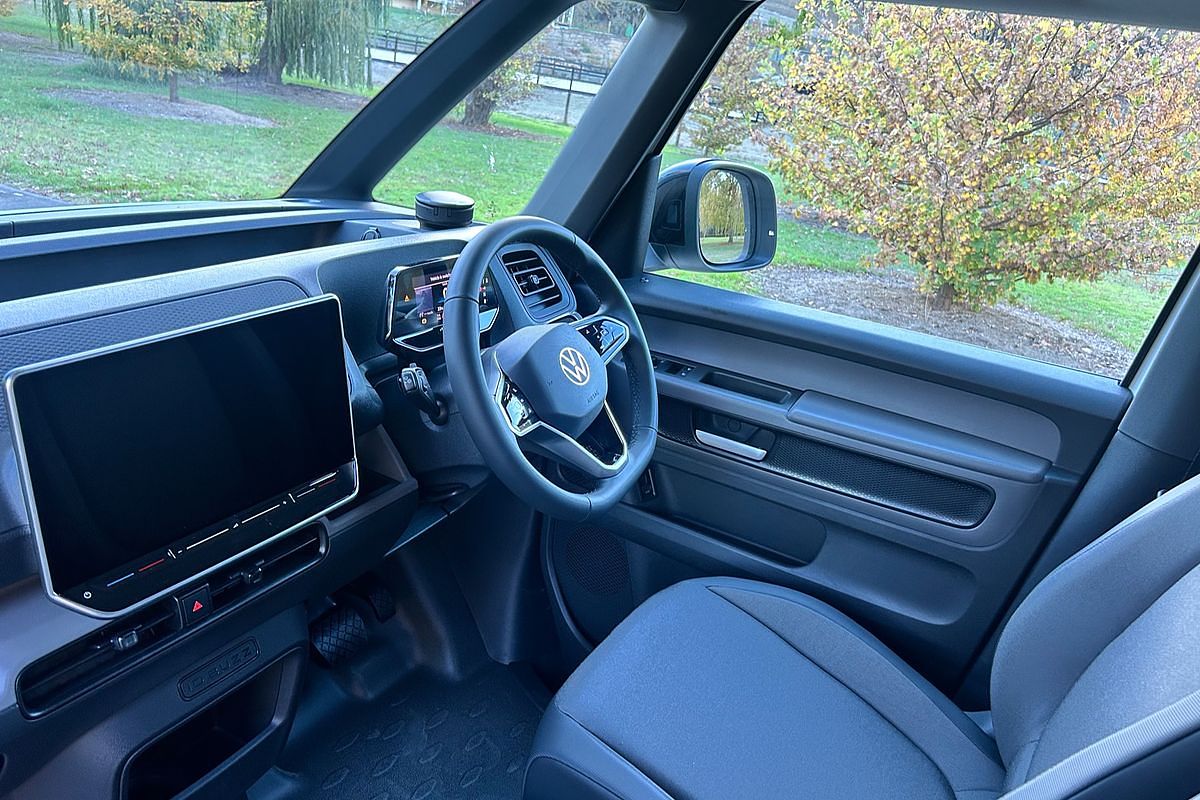 2025 Volkswagen ID. Buzz Cargo BEV550 EBN SWB