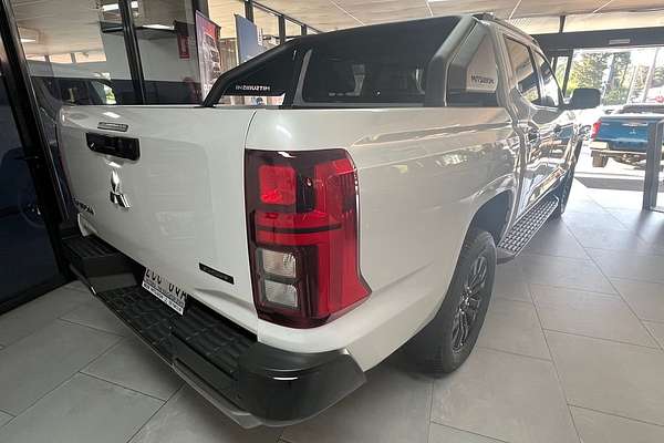 2024 Mitsubishi Triton GSR Special Edition MV 4X4