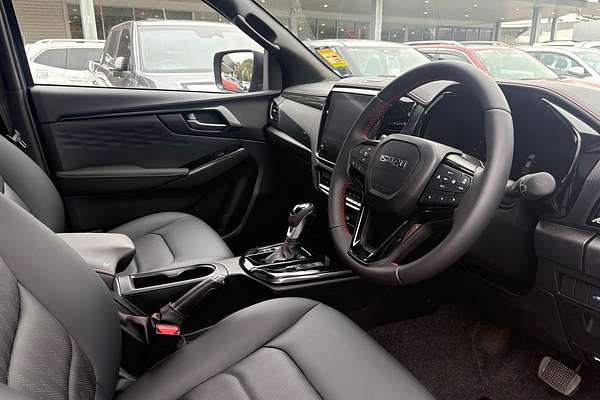 2025 Isuzu D-MAX X-TERRAIN 4X4