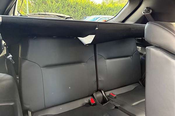 2023 Mitsubishi Outlander LS Black Edition ZM