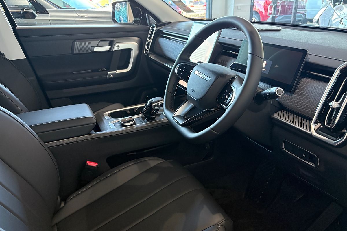 2025 JAECOO J7 Core