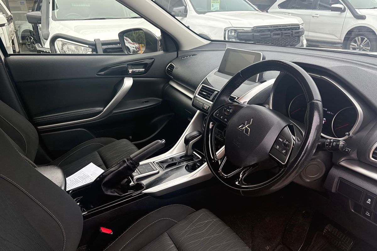 2019 Mitsubishi Eclipse Cross ES YA
