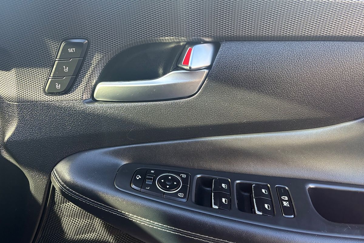 2018 Hyundai Santa Fe Highlander TM