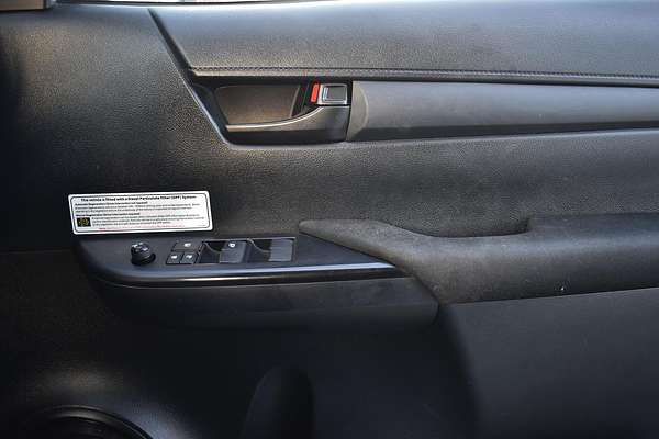 2021 Toyota Hilux SR GUN126R 4X4