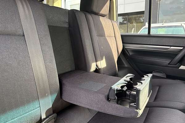 2017 Mitsubishi Pajero GLX NX