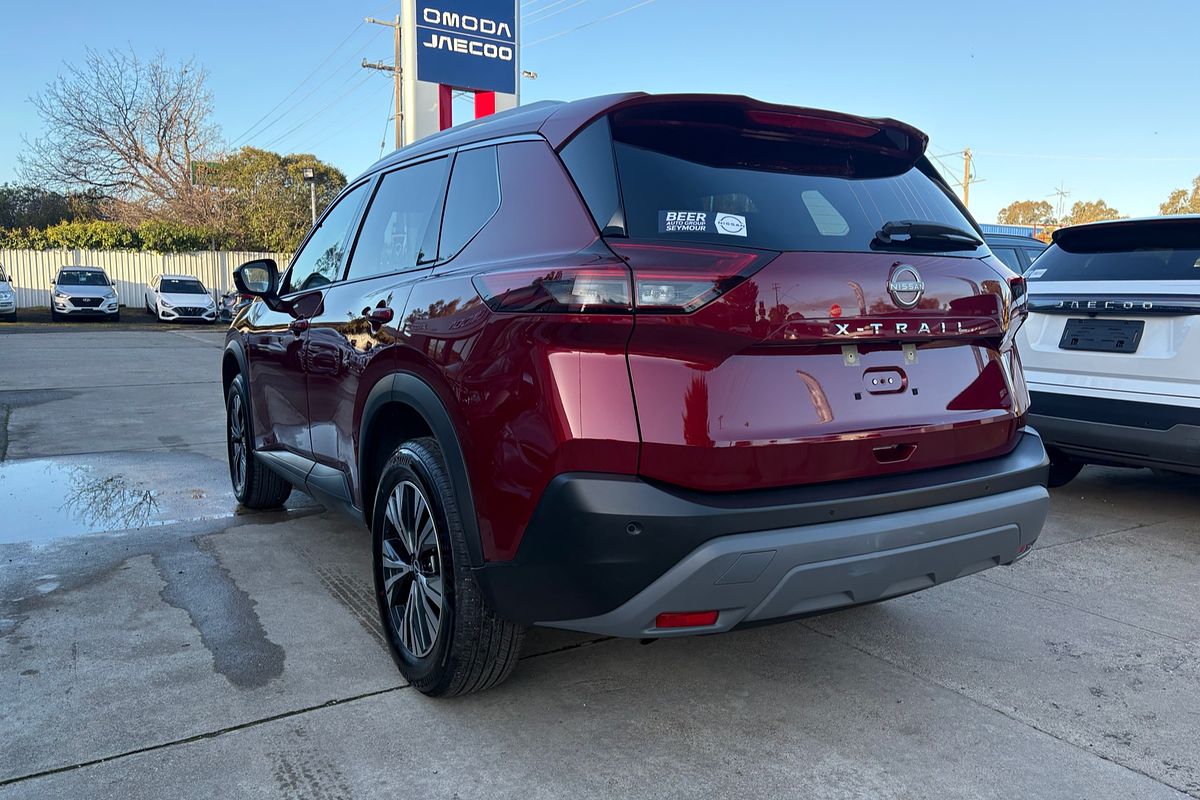 2024 Nissan X-TRAIL ST-L T33