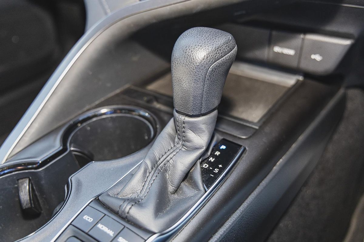 2023 Toyota Camry Ascent AXVH70R
