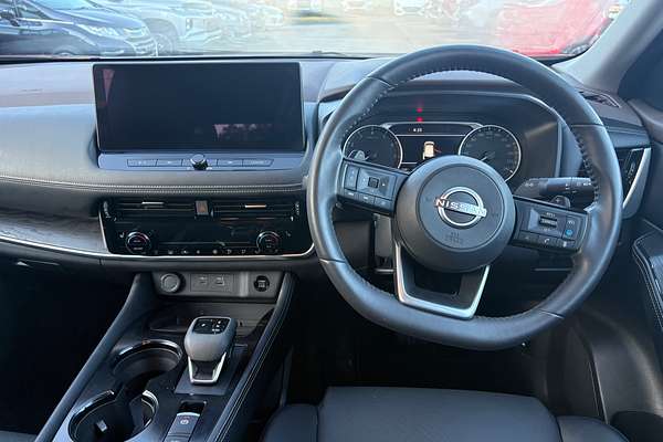 2024 Nissan X-TRAIL ST-L T33