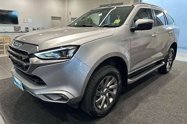 2024 Isuzu MU-X LS-U