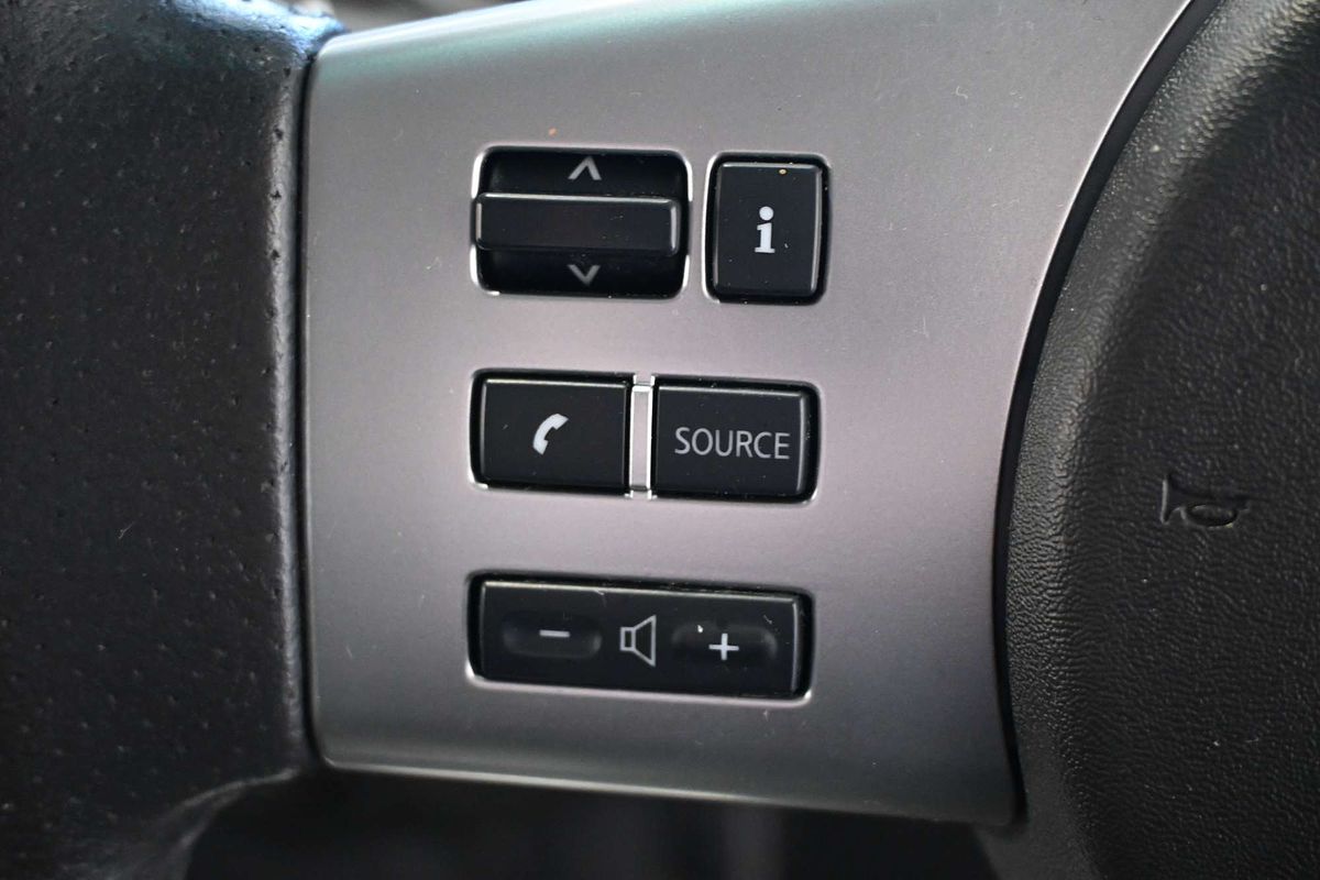 2013 Nissan Navara ST D40 Series 6 4X4