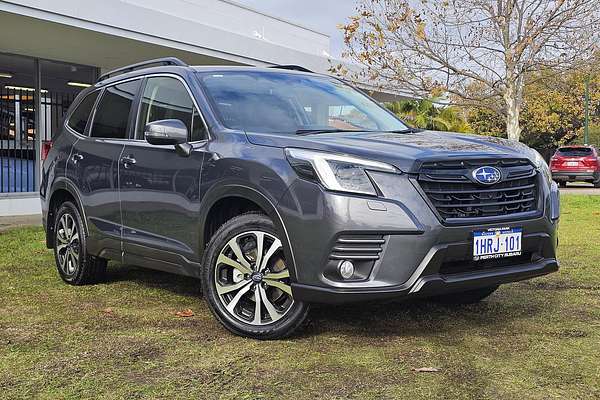 2022 Subaru Forester 2.5i Premium S5
