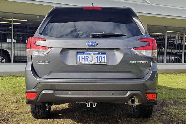 2022 Subaru Forester 2.5i Premium S5
