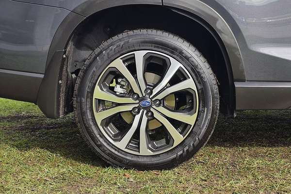 2022 Subaru Forester 2.5i Premium S5