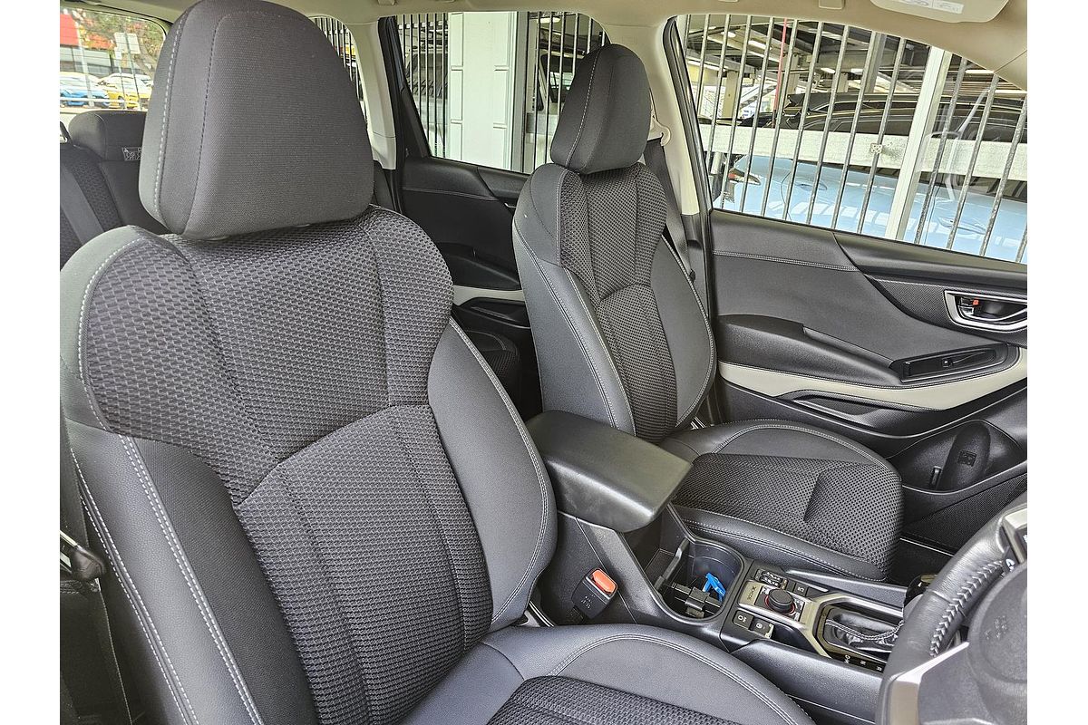 2022 Subaru Forester 2.5i Premium S5