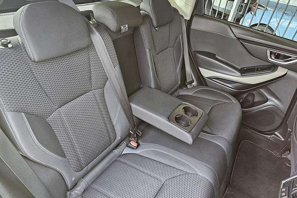 2022 Subaru Forester 2.5i Premium S5