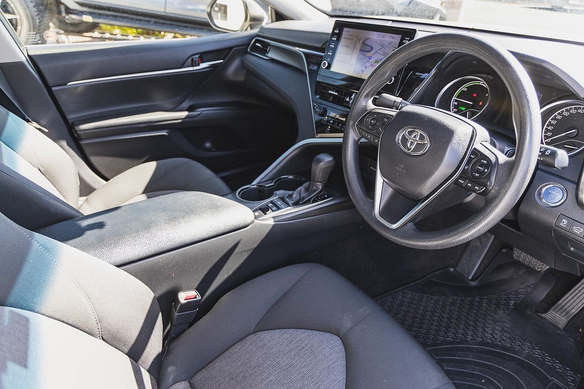 2021 Toyota Camry Ascent AXVH70R