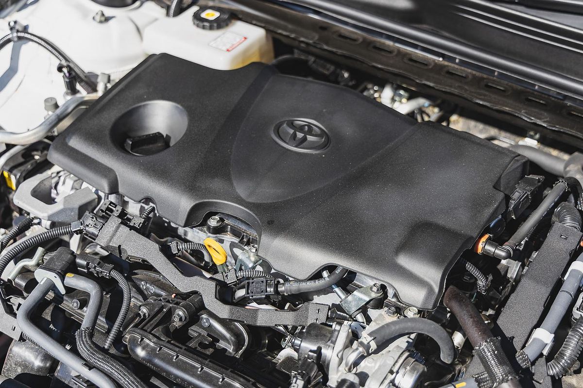 2021 Toyota Camry Ascent AXVH70R
