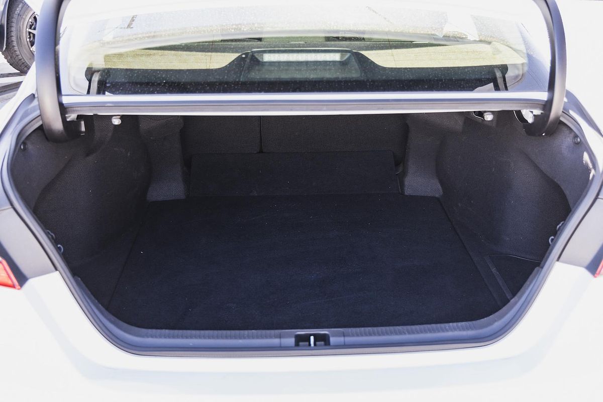 2021 Toyota Camry Ascent AXVH70R