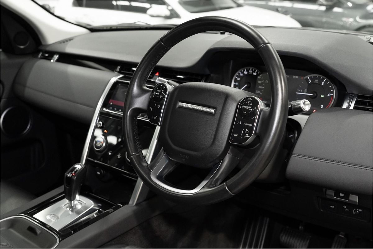 2019 Land Rover Discovery Sport D150 S L550