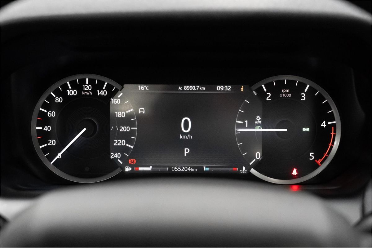 2019 Land Rover Discovery Sport D150 S L550