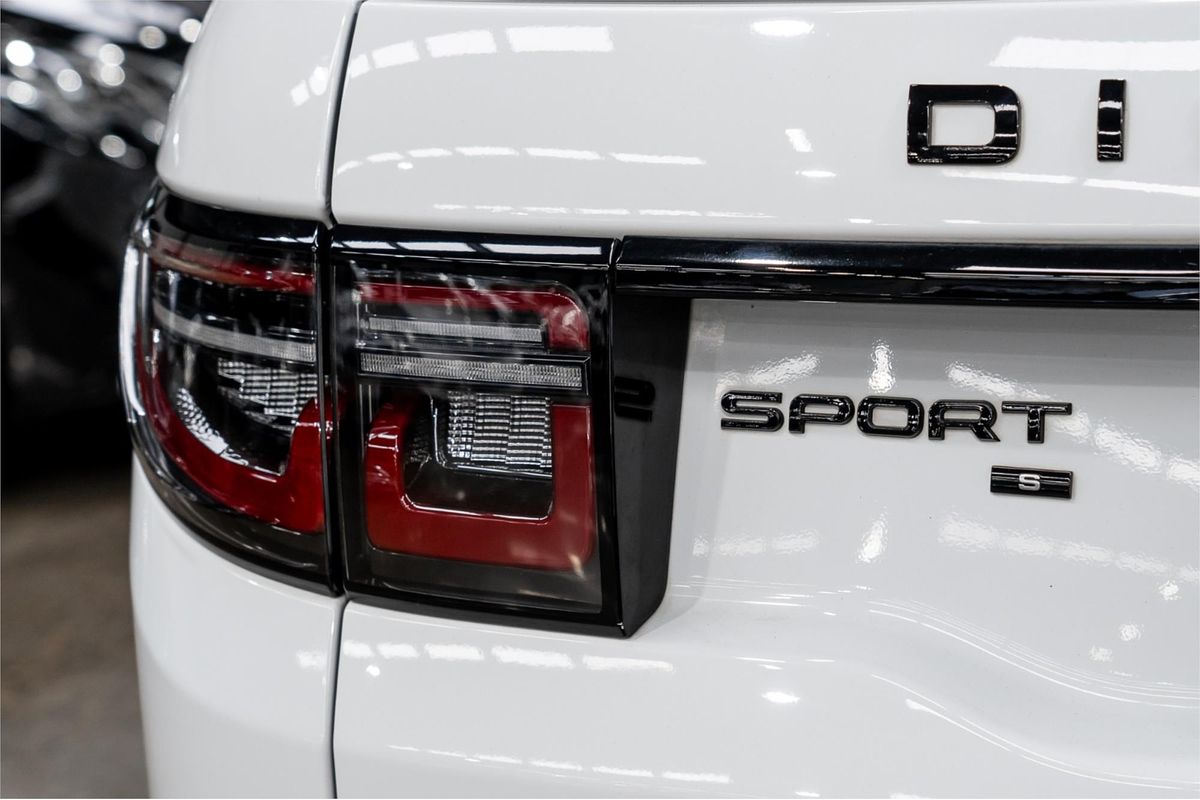 2019 Land Rover Discovery Sport D150 S L550