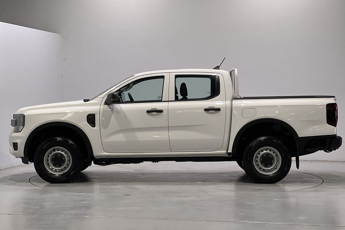2024 Ford Ranger XL 4X4 2.0L