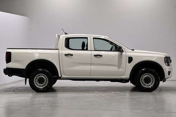 2024 Ford Ranger XL 4X4 2.0L