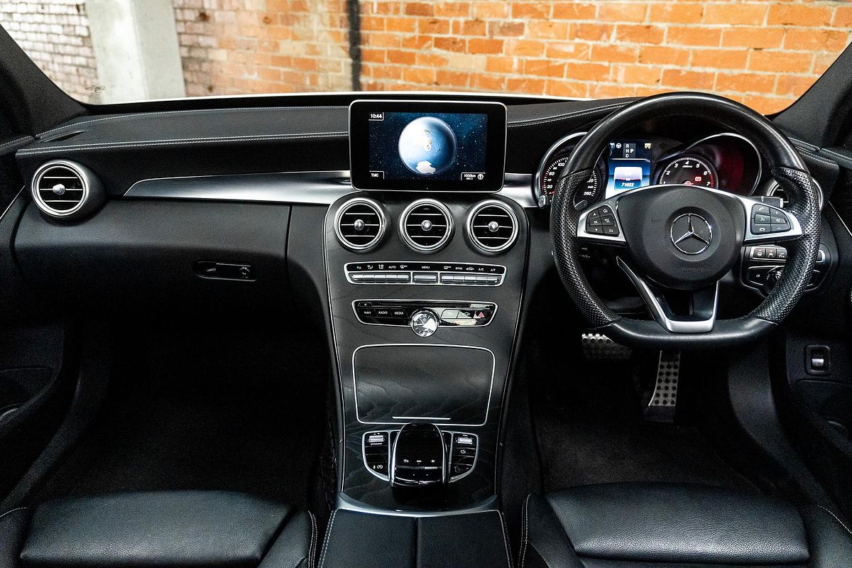 2018 Mercedes-Benz C-Class C300 W205