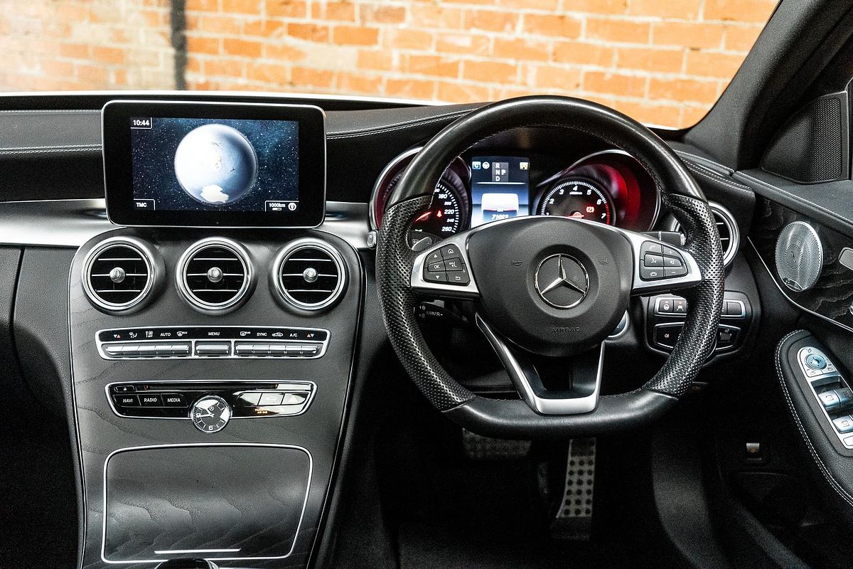 2018 Mercedes-Benz C-Class C300 W205