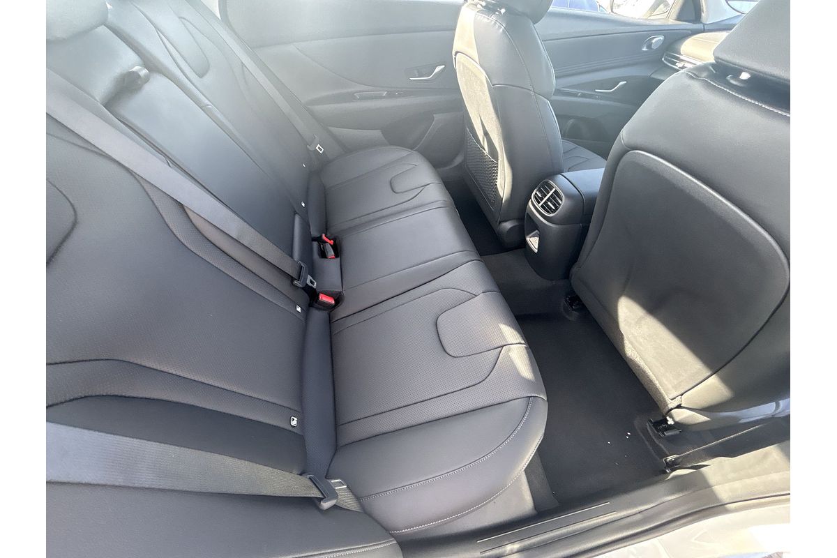 2025 Hyundai i30 Elite CN7.V2