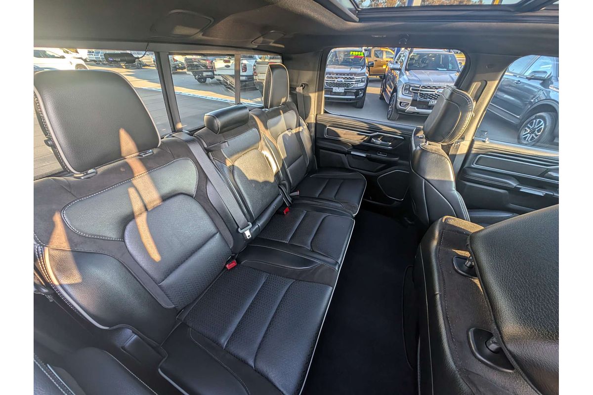 2023 RAM 1500 Laramie Sport RamBox DT 4X4 SWB