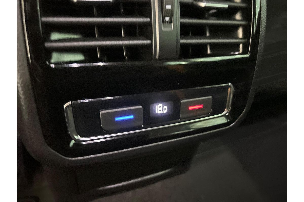 2021 Volkswagen Passat 206TSI Proline B8