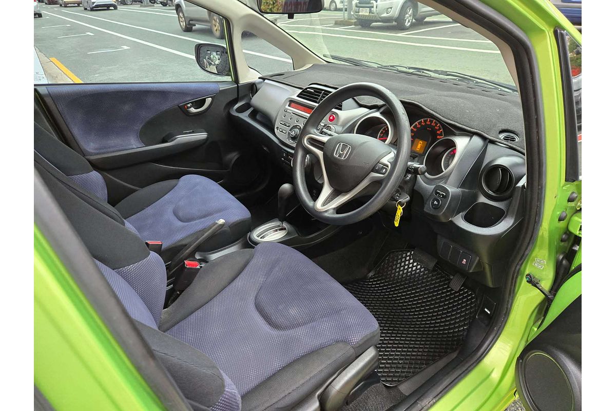 2011 Honda Jazz GLi GE