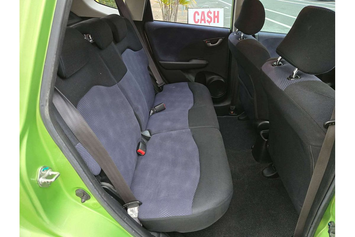 2011 Honda Jazz GLi GE