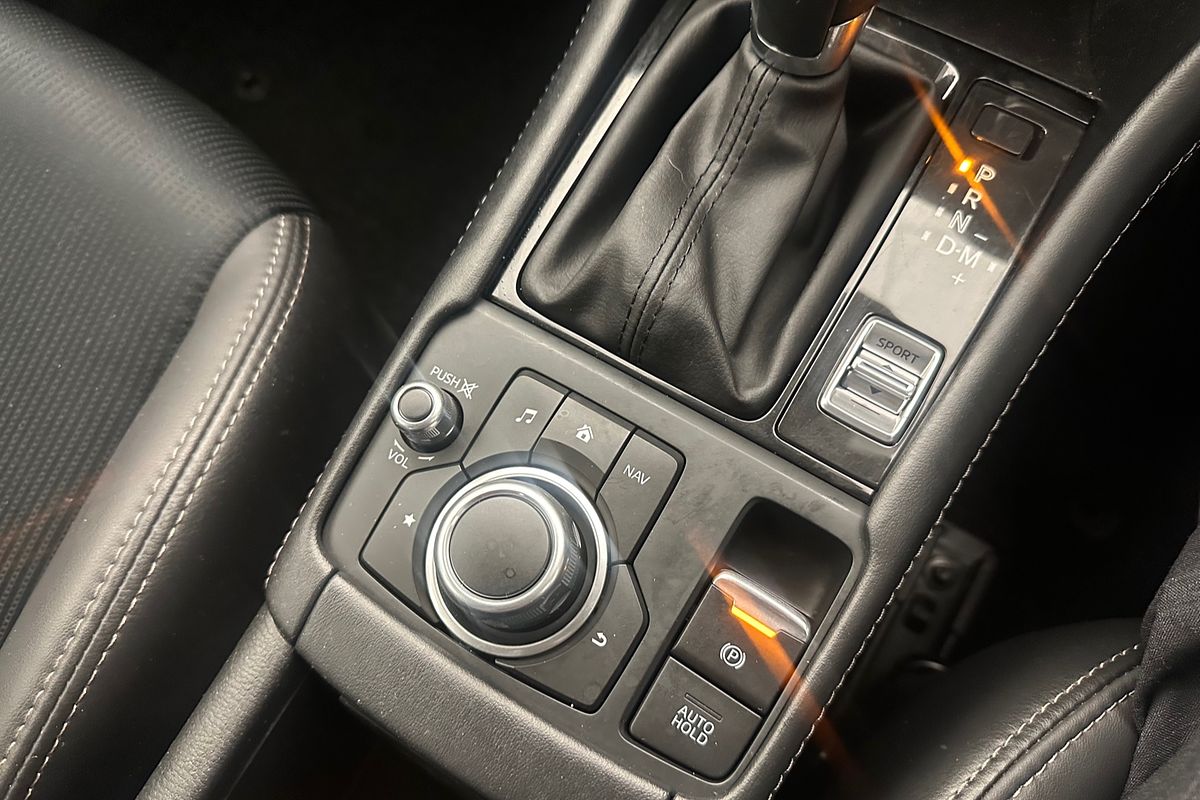 2018 Mazda CX-3 sTouring DK
