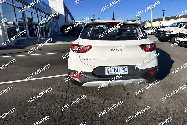 2022 Kia Stonic S YB