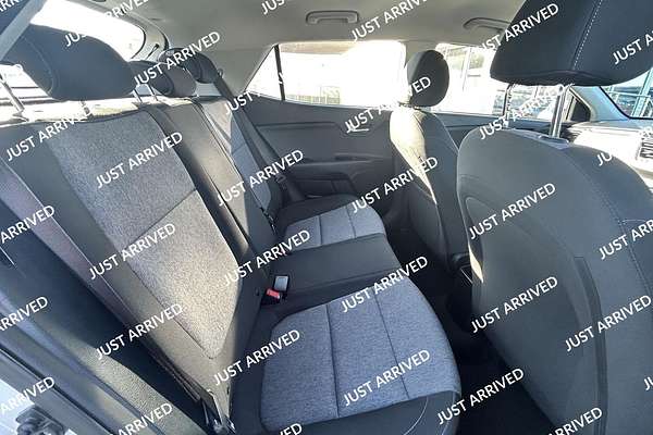 2022 Kia Stonic S YB