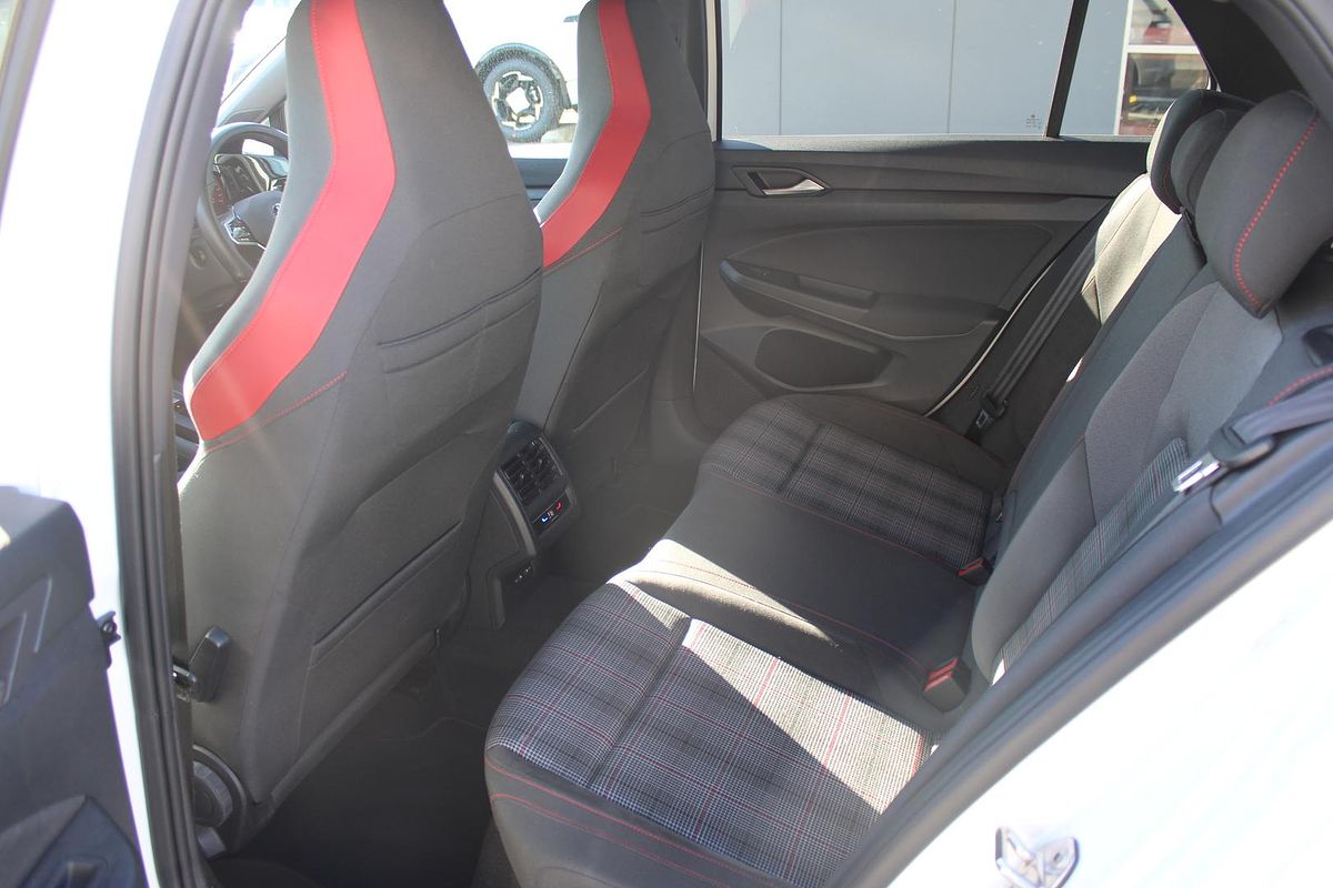 2021 Volkswagen Golf GTI 8