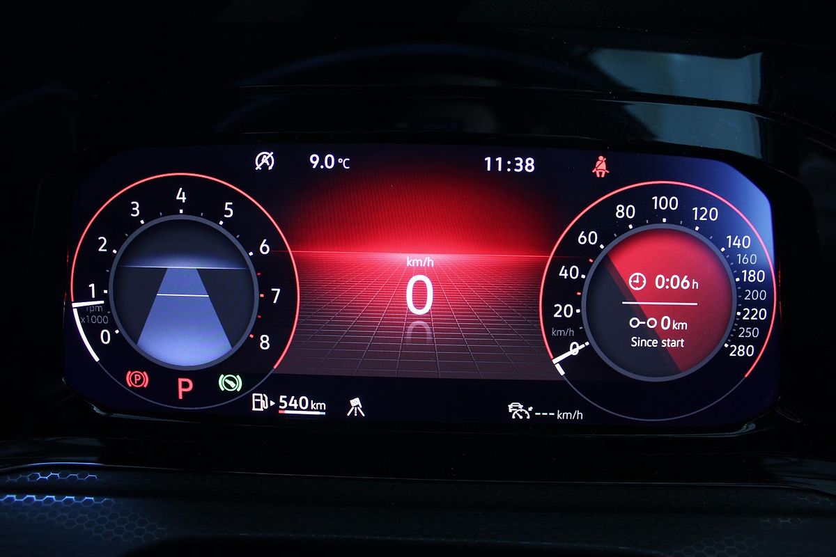 2021 Volkswagen Golf GTI 8