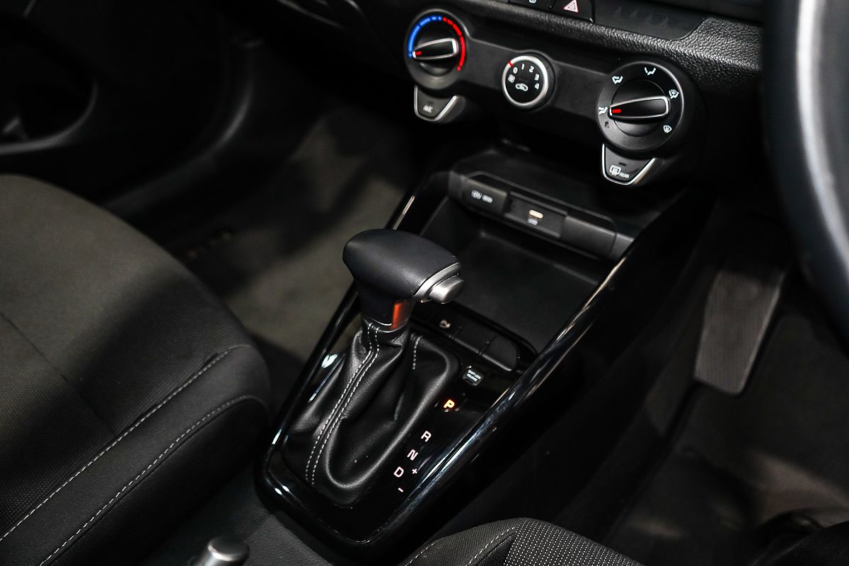 2023 Kia Rio Sport YB