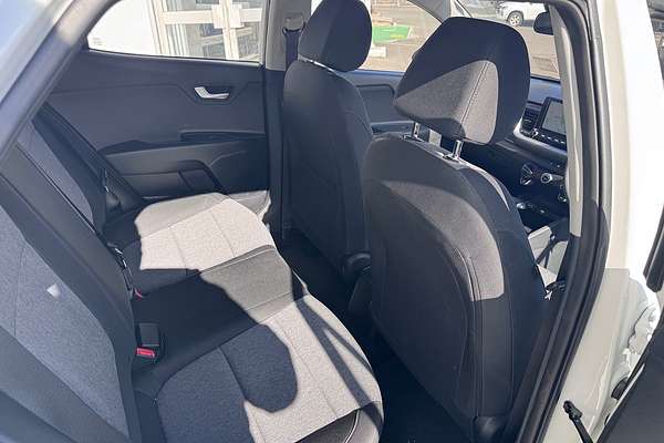 2025 Kia Stonic S YB