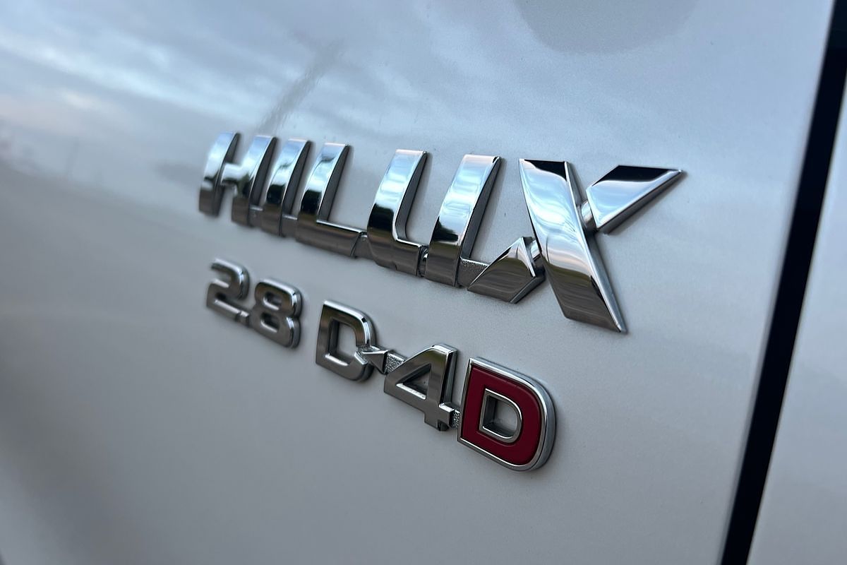 2019 Toyota Hilux SR5 GUN126R 4X4