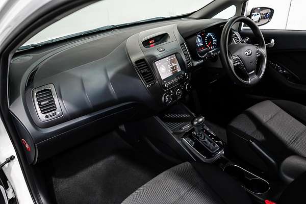 2018 Kia Cerato S YD