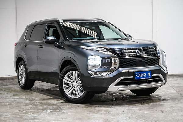 2024 Mitsubishi Outlander LS ZM