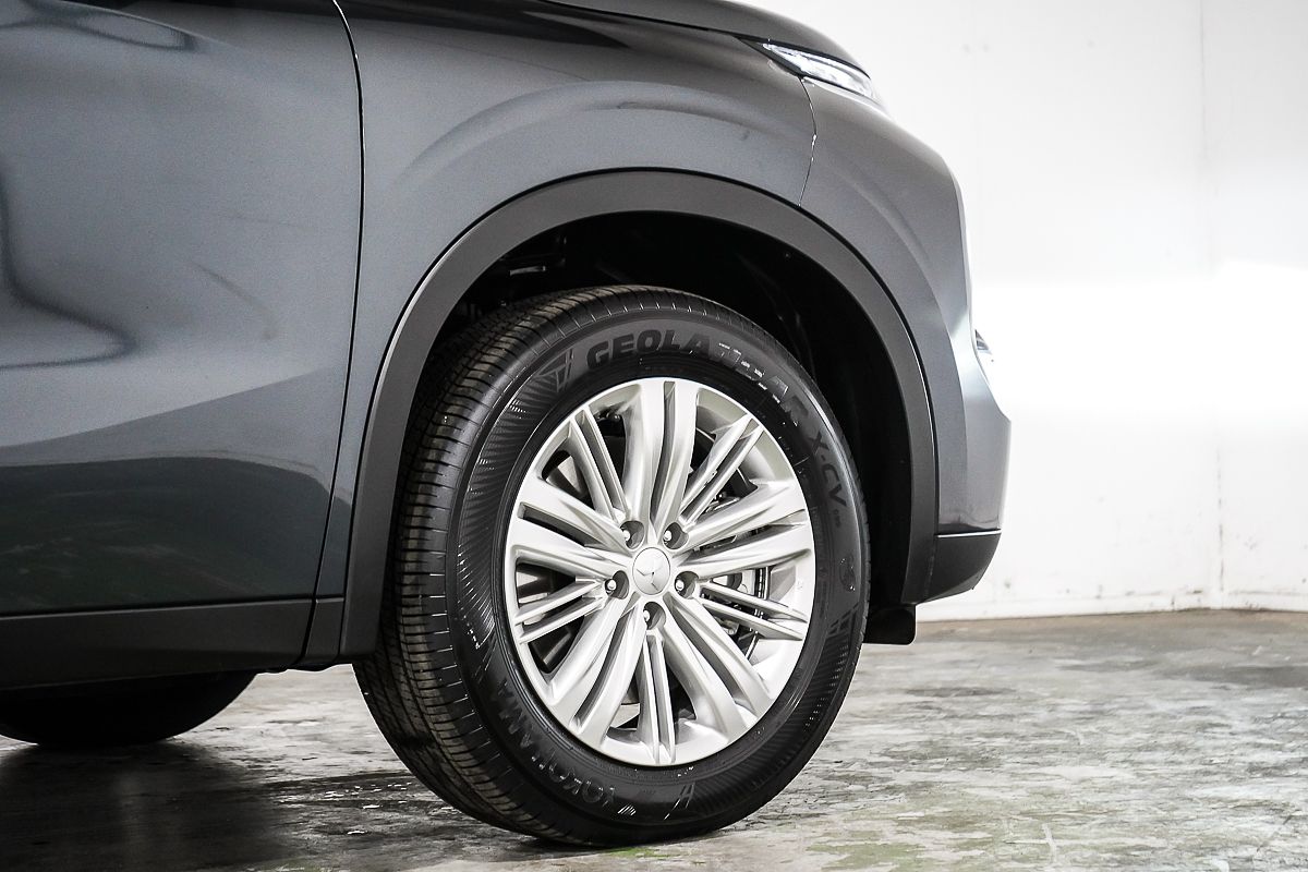 2024 Mitsubishi Outlander LS ZM