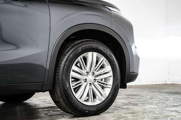 2024 Mitsubishi Outlander LS ZM